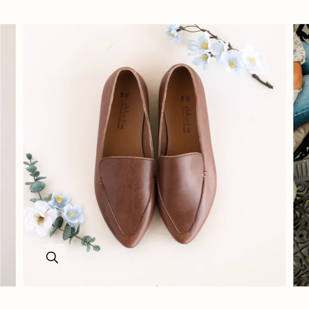 Adelisa & co Espresso Calle Loafer {Women's Leather Shoes}